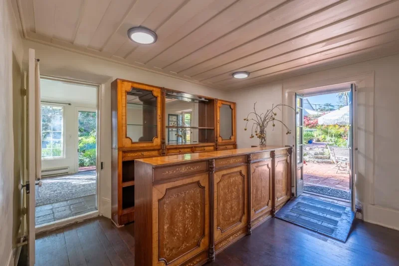 502 Pierce Street, Monterey, California, United States. - Photo 26