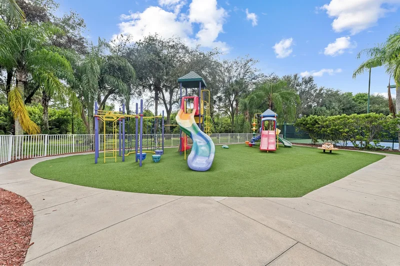 21196 Via Ventura, Boca Raton, FL 33433, Boca Raton, Florida, United States. - Photo 46