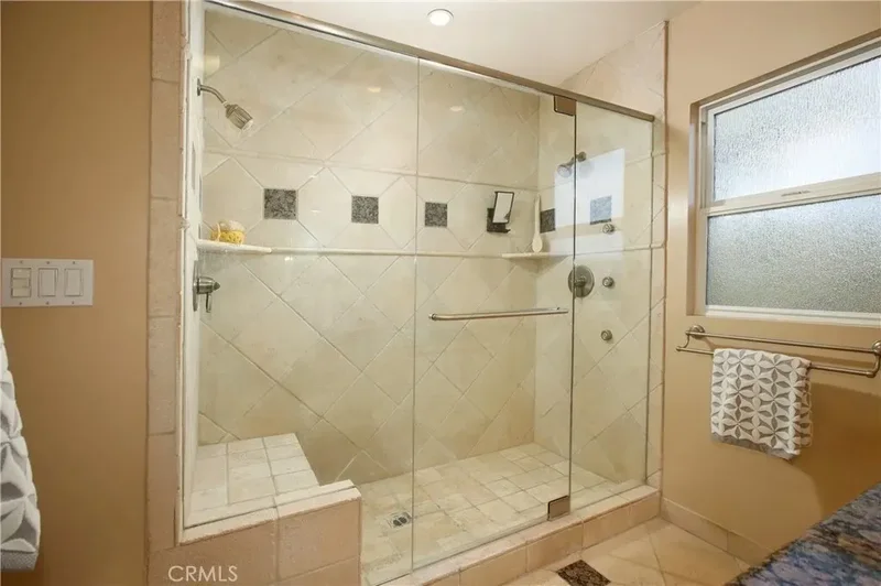 5166 Finehill Avenue, Glendale, California, United States. - Photo 17