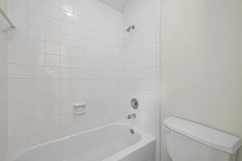 4742 Robins Way, Sugar Land, TX 77479, Sugar Land, Texas, United States. - Photo 18