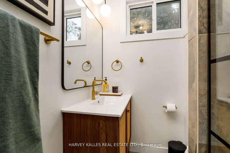 139 King Edward Avenue, Toronto, ON, M4C 5J7, CANADA, Toronto, Ontario, Canada. - Photo 27