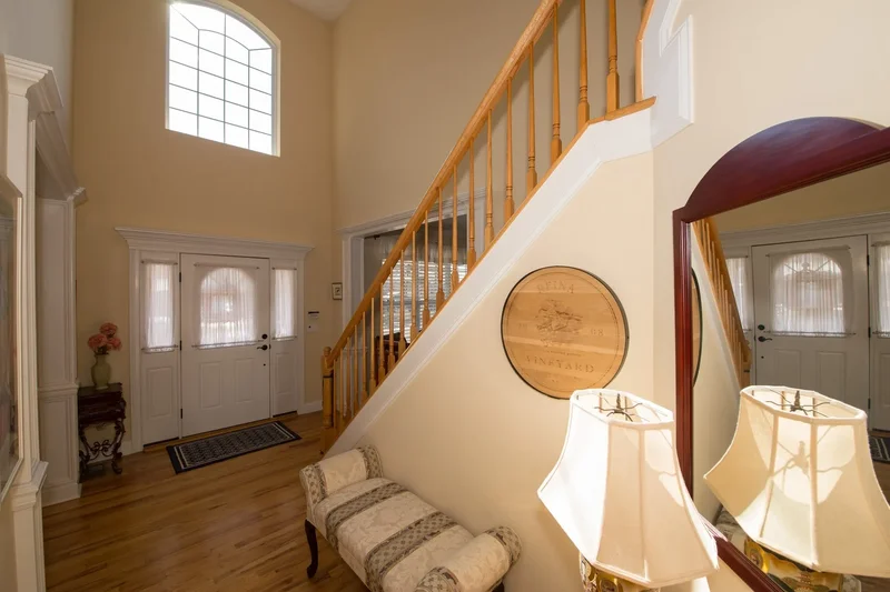 18 Pine Acre Drive, Smithtown, NY 11787, Smithtown, New York, United States. - Photo 2
