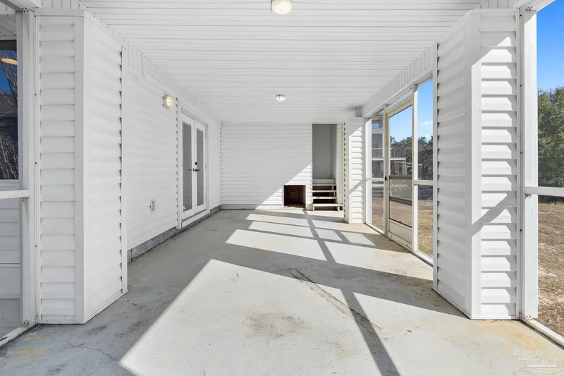 520 Parish Blvd, Mary Esther, FL 32569, Mary Esther, Florida, United States. - Photo 15