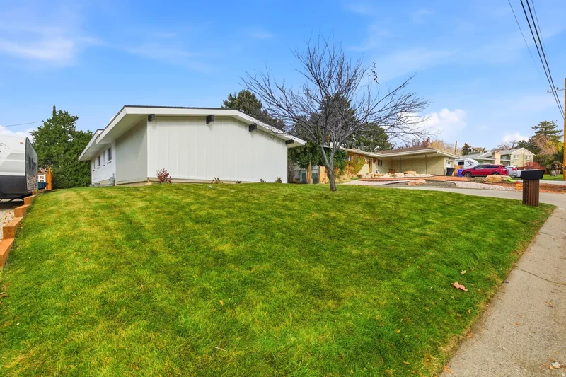 2809 E 4510 S, Holladay, Utah, United States. - Photo 49