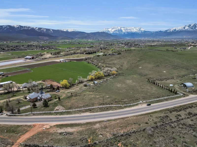 4714 E LAKE CREEK RD, Heber City, Utah, United States. - Photo 4