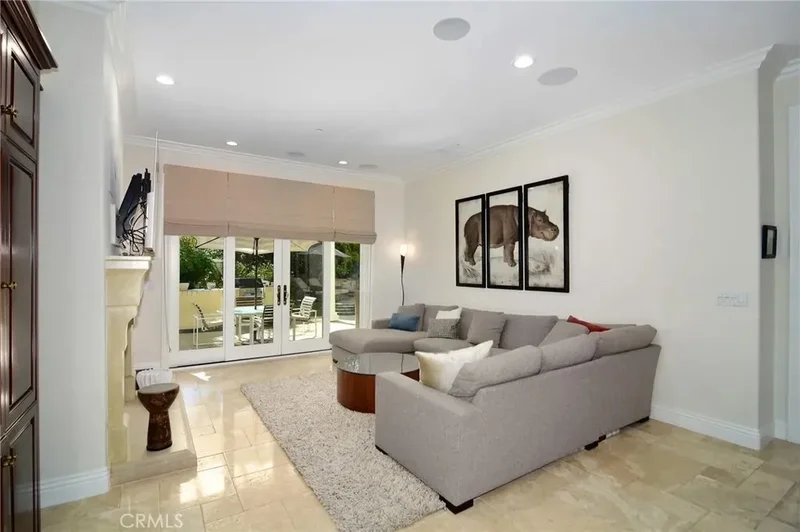 19134 Briarfield Way, Los Angeles, California, United States. - Photo 22