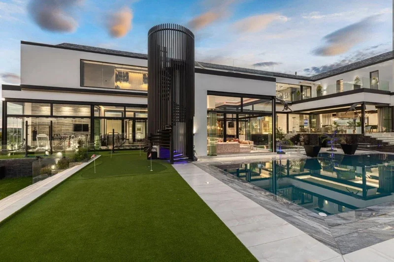 South Africa Midrand Blue Hills Equestrian Estate, Midrand, Gauteng, South Africa. - Photo 8