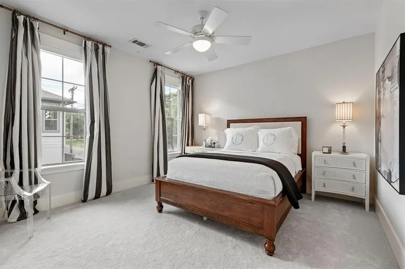 7102 Coronado Avenue, Dallas, Texas, United States. - Photo 22