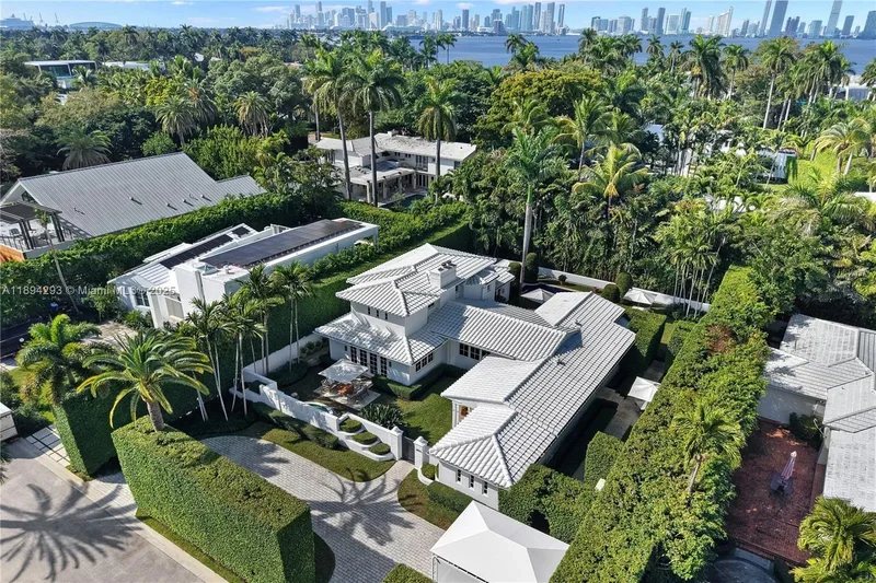2830 Lucerne Ave, Miami Beach, Florida, United States. - Photo 51