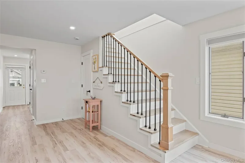19 Pine Lane, Bayville, New York, United States. - Photo 35