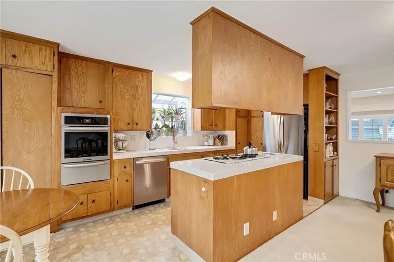 2621 W 226th Street, Torrance, California, United States. - Photo 9
