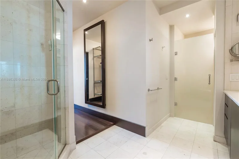 901 Brickell Key Blvd 3607, Miami, Florida, United States. - Photo 27