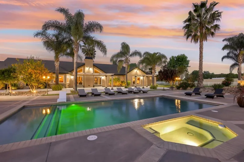 12755 Santa Teresa Boulevard, San Martin, California, United States. - Photo 11