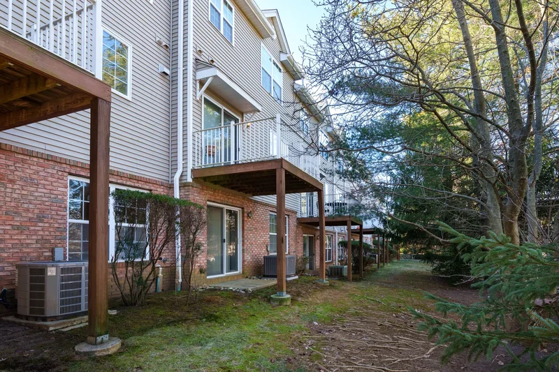 35 Truman Avenue , Princeton, NJ 08540-1697, Princeton, New Jersey, United States. - Photo 31