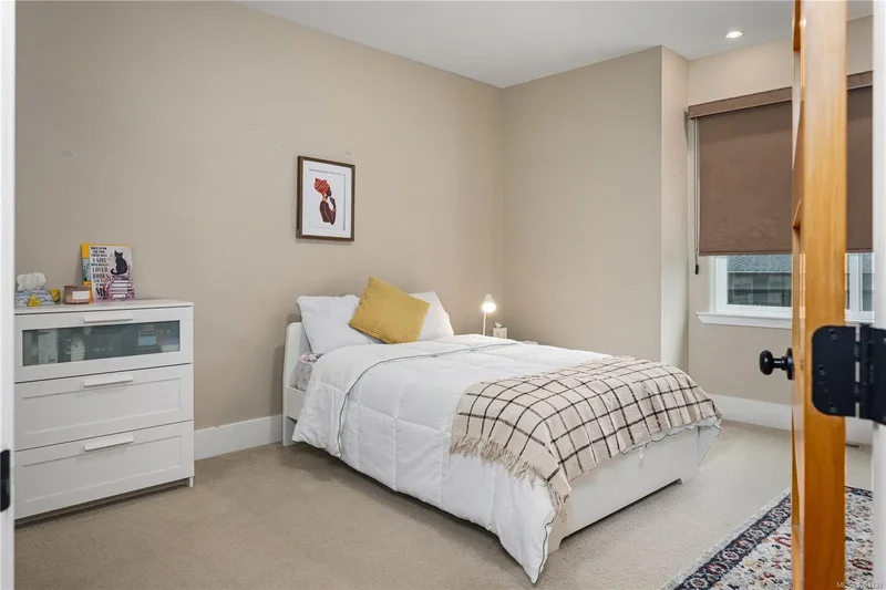 1674 Trumpeter Cres, Courtenay, British Columbia, Canada. - Photo 19