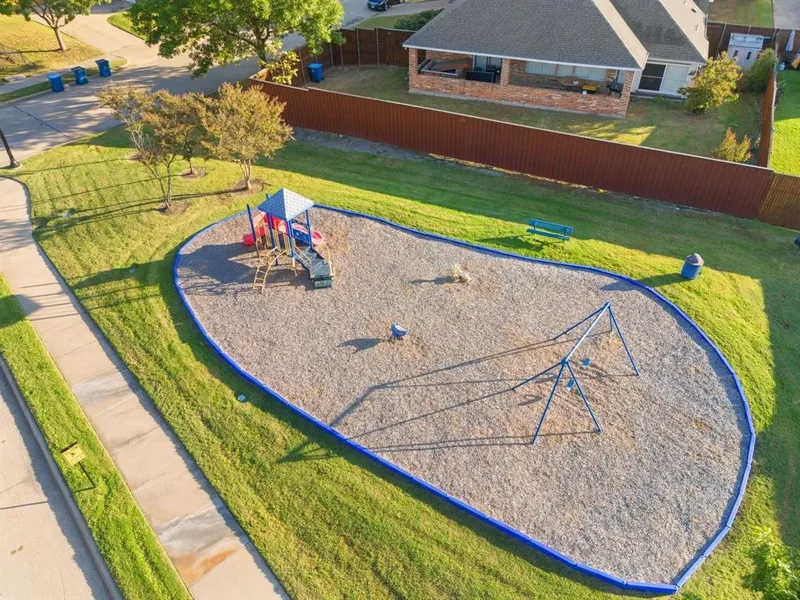 9213 Inverness Drive , Rowlett, TX 75089, Rowlett, Texas, United States. - Photo 19