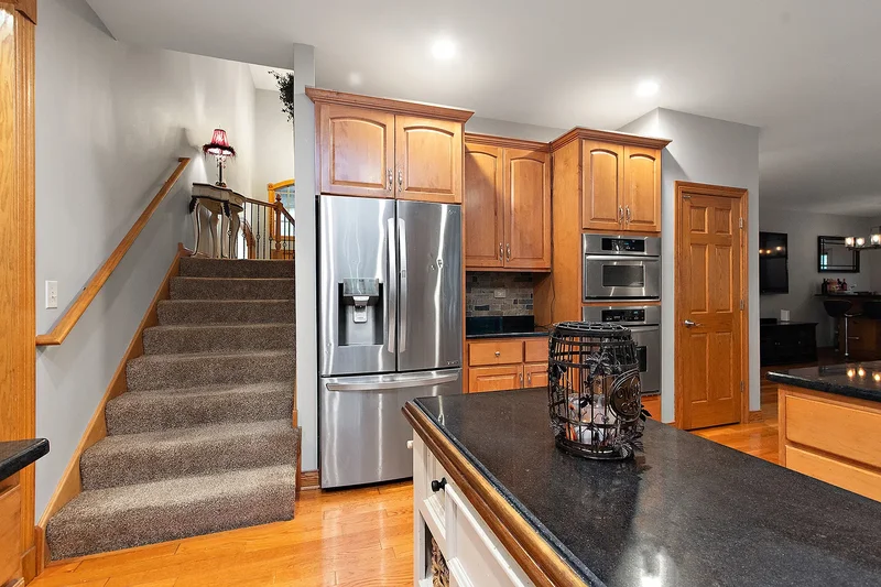 209 Linden Oaks Lane, New Lenox, IL 60451, New Lenox, Illinois, United States. - Photo 20