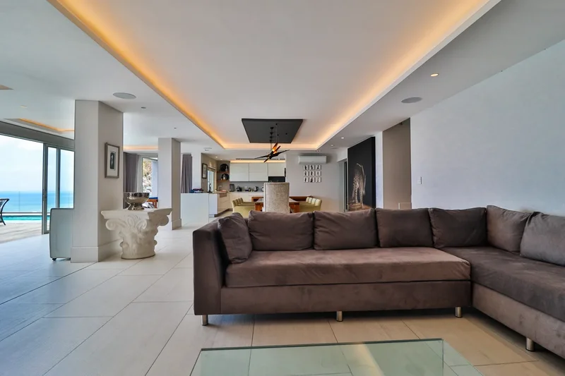381 Ocean View Drive, #381B, Bantry Bay, Cape Town, SOUTH AFRICA, Cape Town, Western Cape, South Africa. - Photo 3