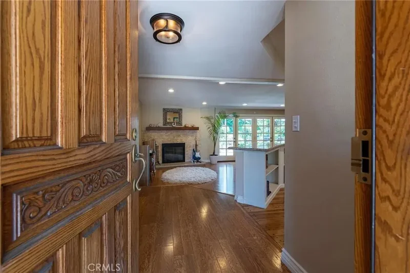 1359 Cedarview Drive, Claremont, California, United States. - Photo 2