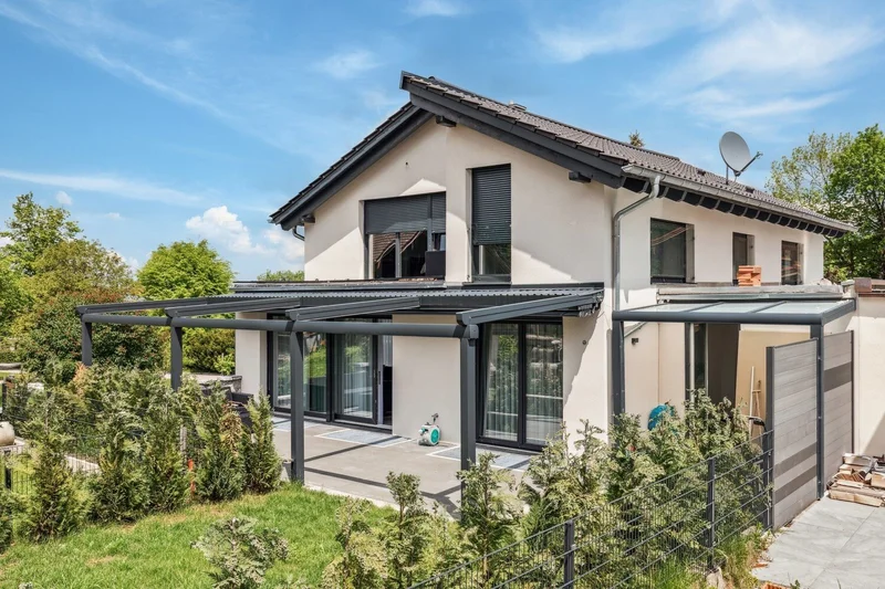 Modern Home with Granny Flat