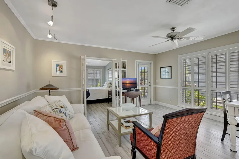 2940 SE Treasure Island Road, Port St. Lucie, Florida, United States. - Photo 9