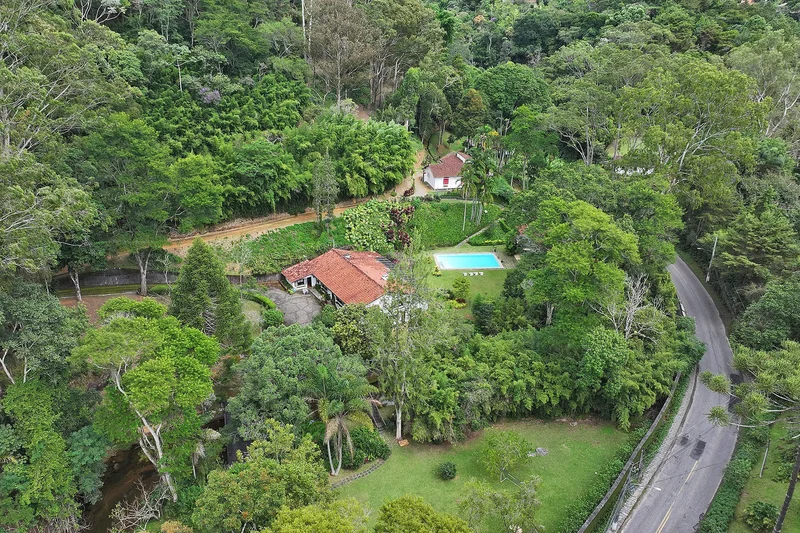 Rua Bernardo Coutinho Araras, Petrópolis, RJ 25725-022, Petrópolis, State of Rio de Janeiro, Brazil. - Photo 56