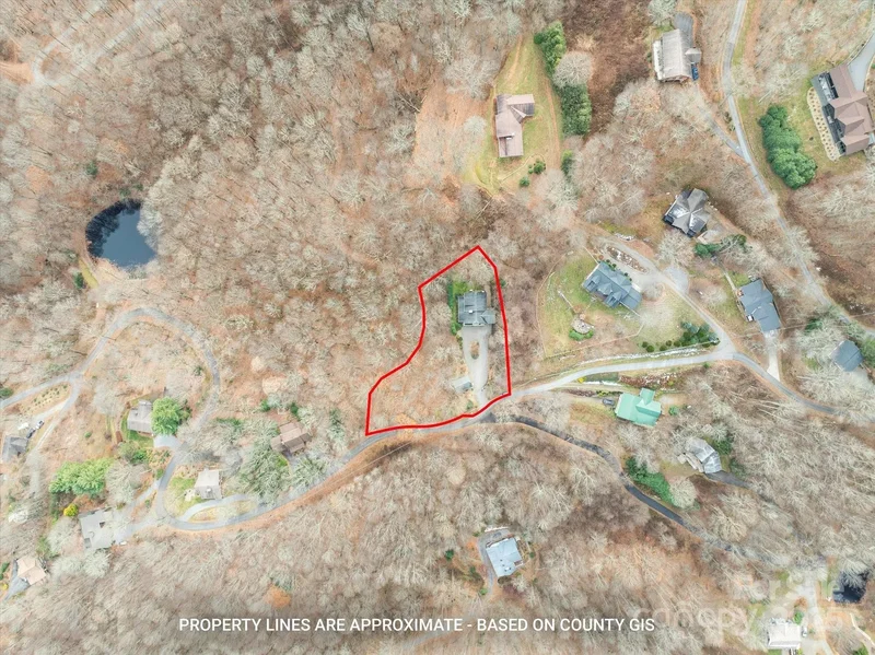 905 Old Fiddle Road, Waynesville, NC 28786, Waynesville, North Carolina, United States. - Photo 35