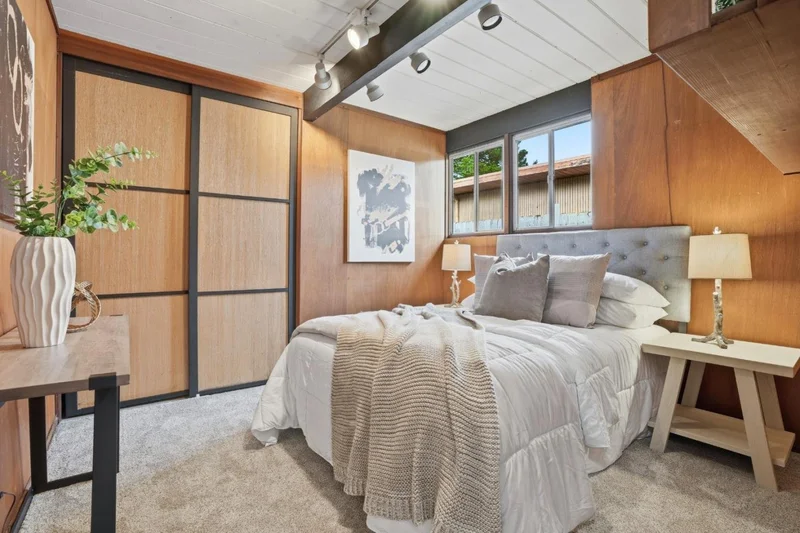 1712 Lexington Avenue, San Mateo, California, United States. - Photo 20