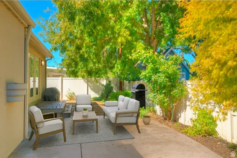 1689 E KIERSTIN PL, Salt Lake City, Utah, United States. - Photo 23