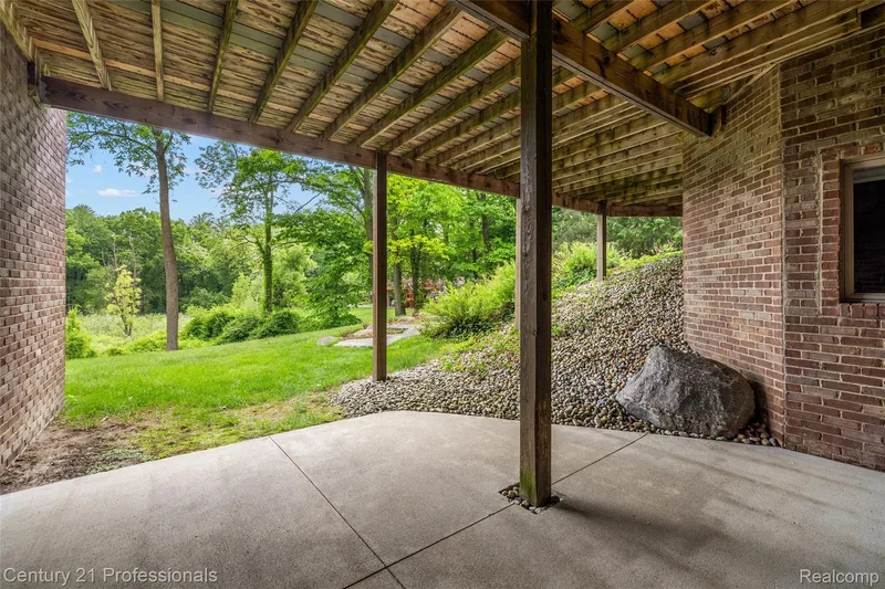 1181 Iroquois Trail, Oxford, MI 48371, 48371, Michigan, United States. - Photo 25