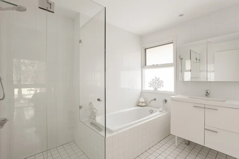 26 Greenway Drive, Pymble, Sydney, NSW 2073, Sydney, New South Wales, Australia. - Photo 3