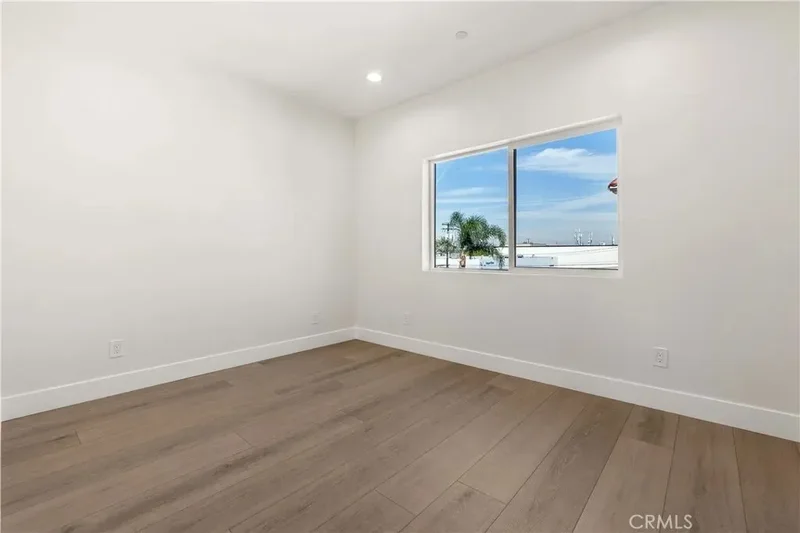 4102 Spencer St, Torrance, California, United States. - Photo 37