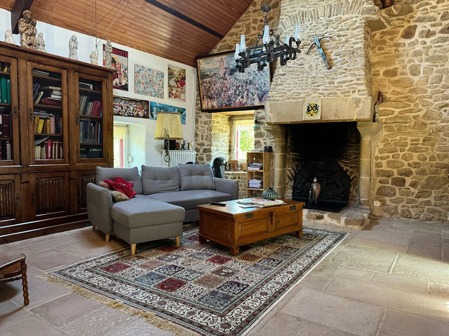 Pluneret, Brittany, France. - Photo 3