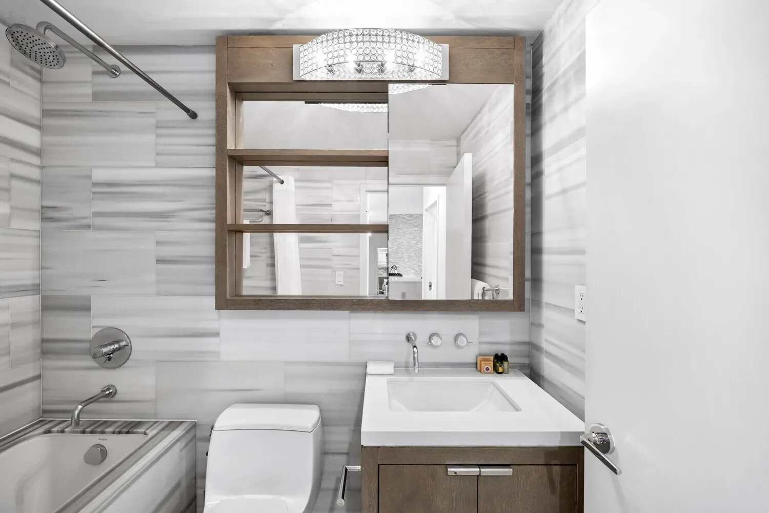 225 RECTOR PL, New York, New York, United States. - Photo 1