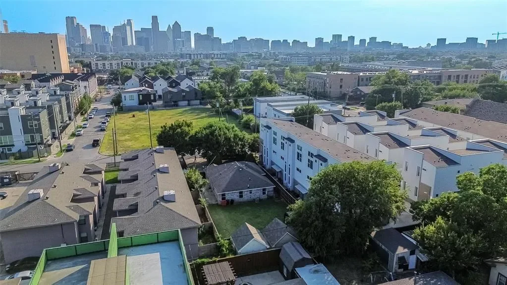 1510 N Carroll Avenue, Dallas, Texas, United States. - Photo 17