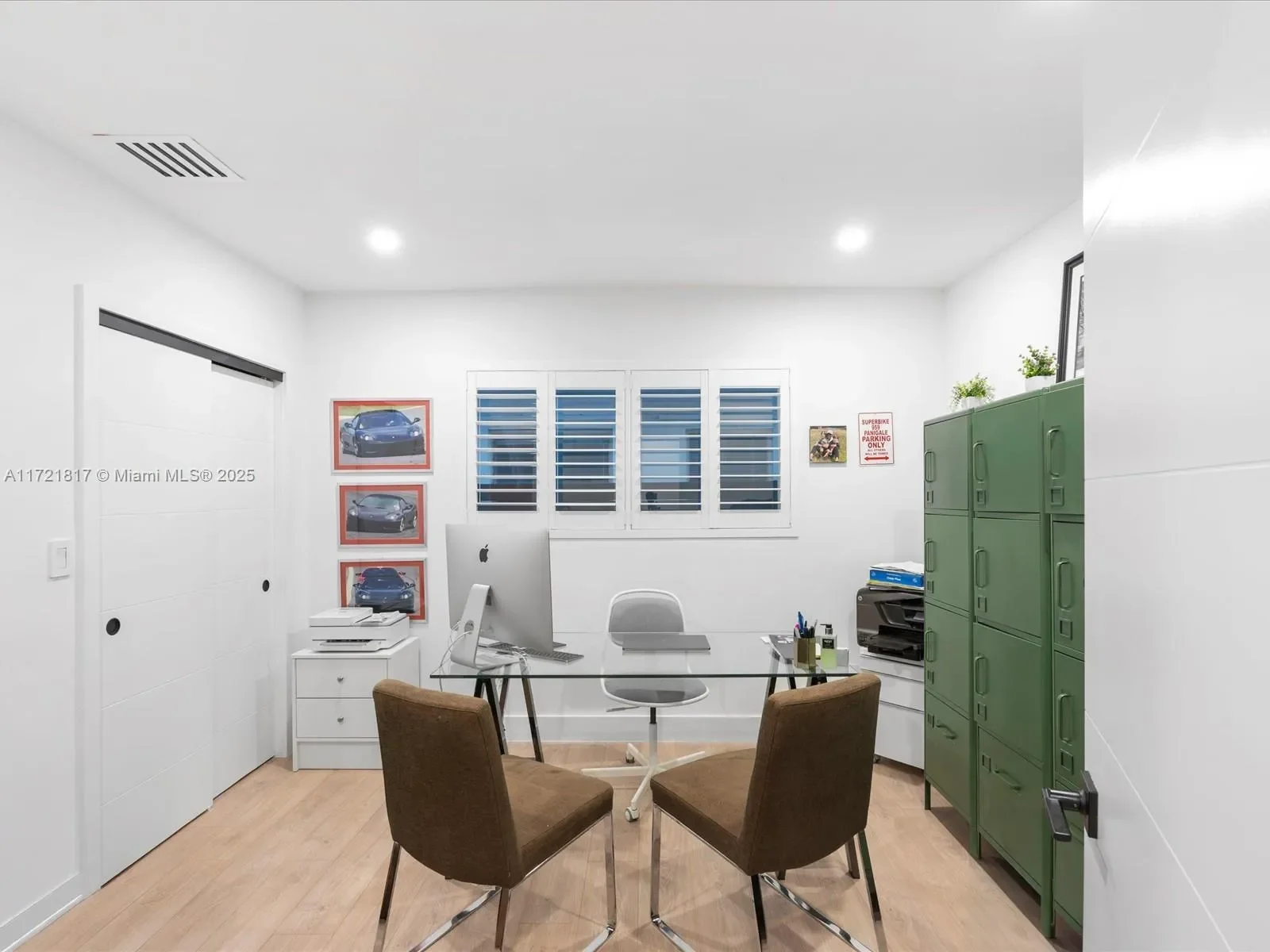 1560 Cleveland Road, Miami Beach, Florida, United States. - Photo 25