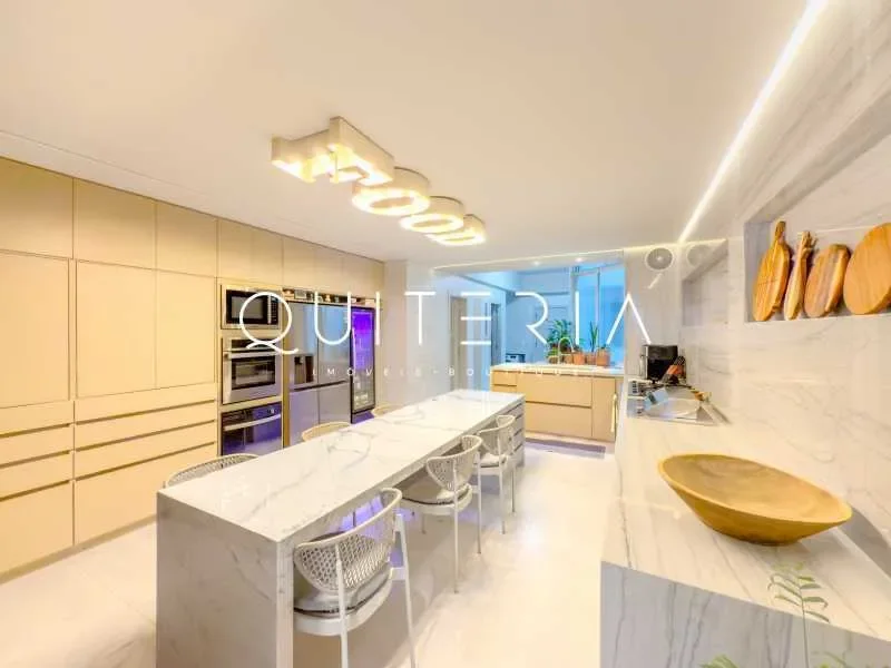 Apartamento à venda em Copacabana com vista para o mar | 4 quartos | 2 vagas