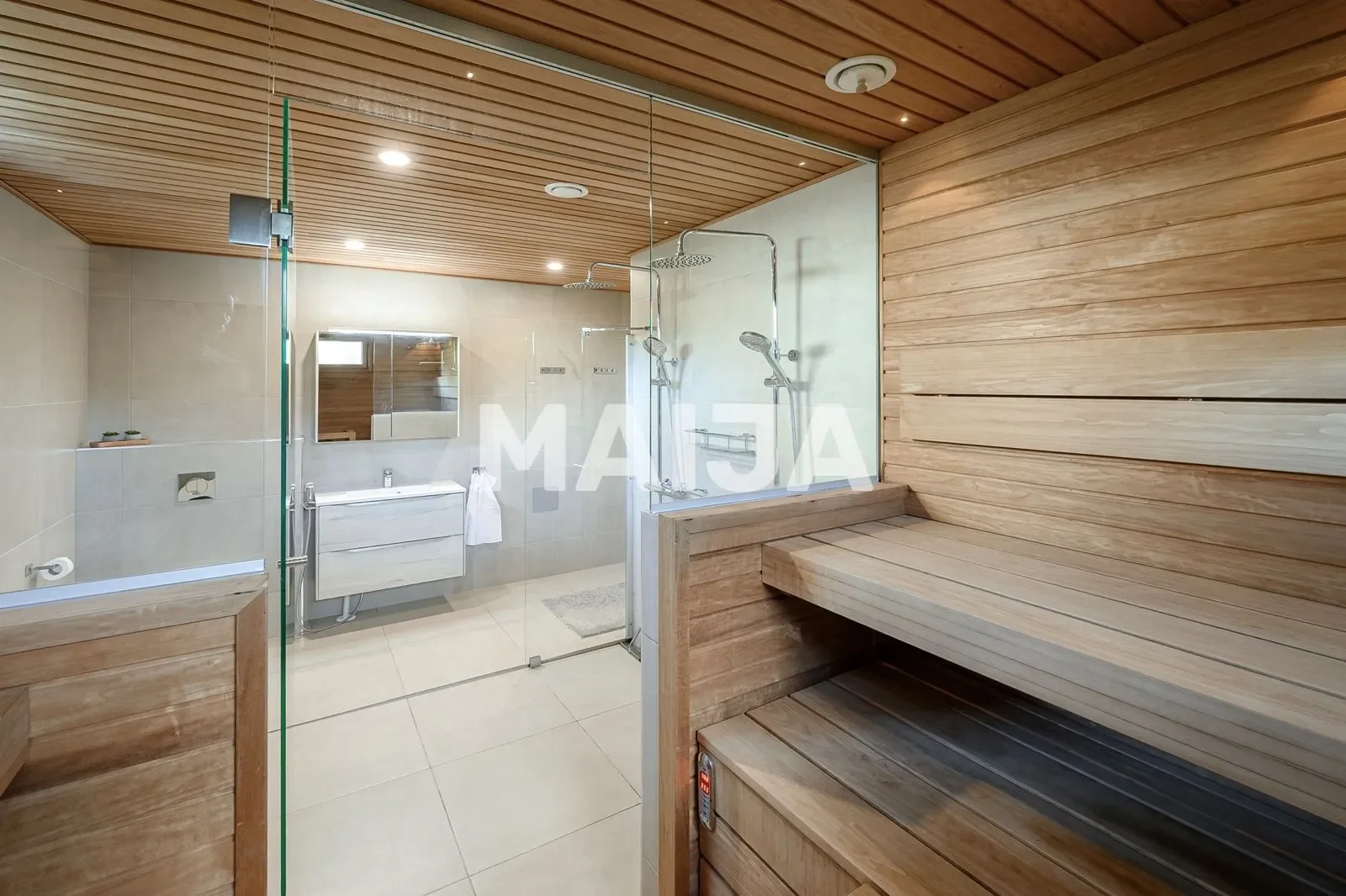 Gallery photo 12