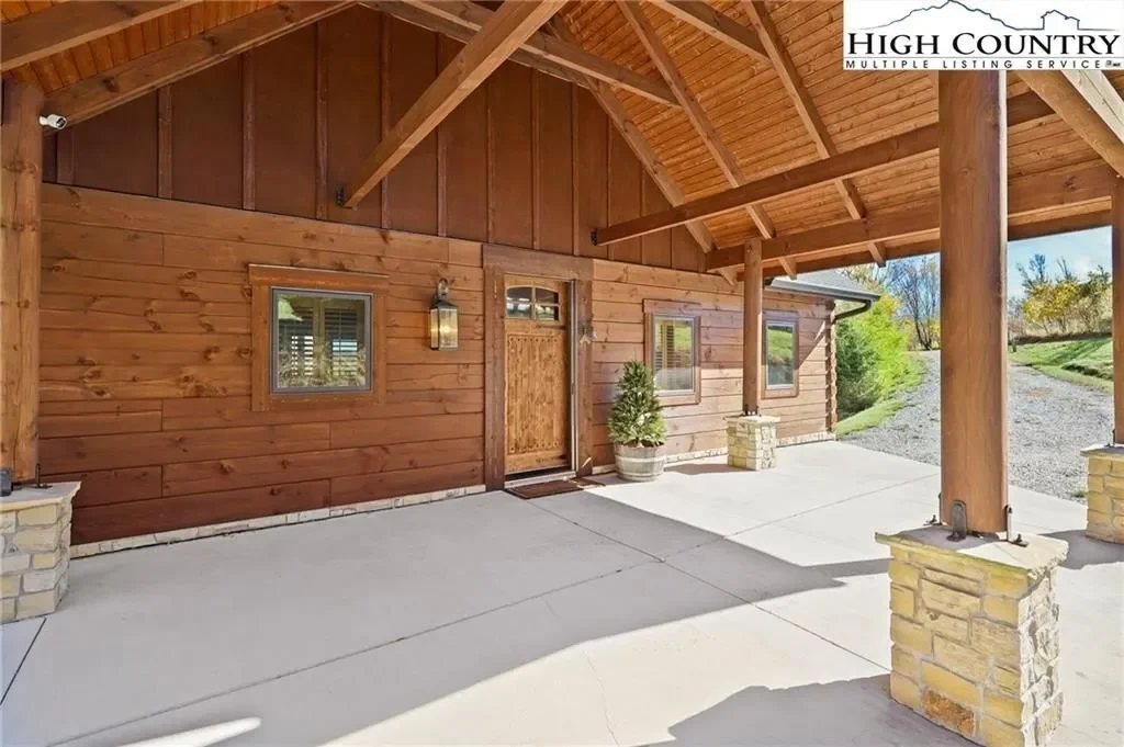 584 Grey Fox Ridge Road, Banner Elk, NC 28604, Banner Elk, North Carolina, United States. - Photo 37