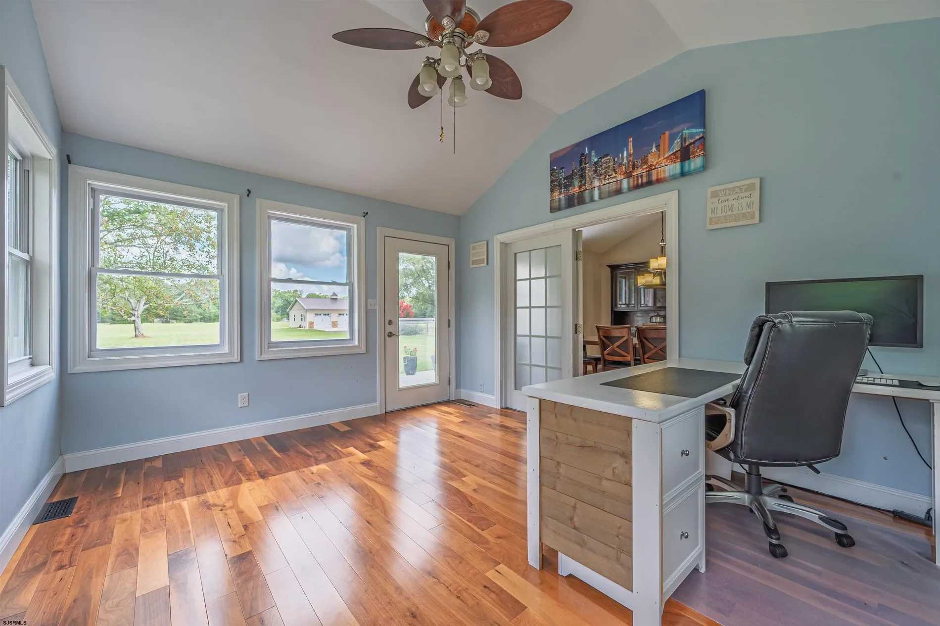 Property photo 8