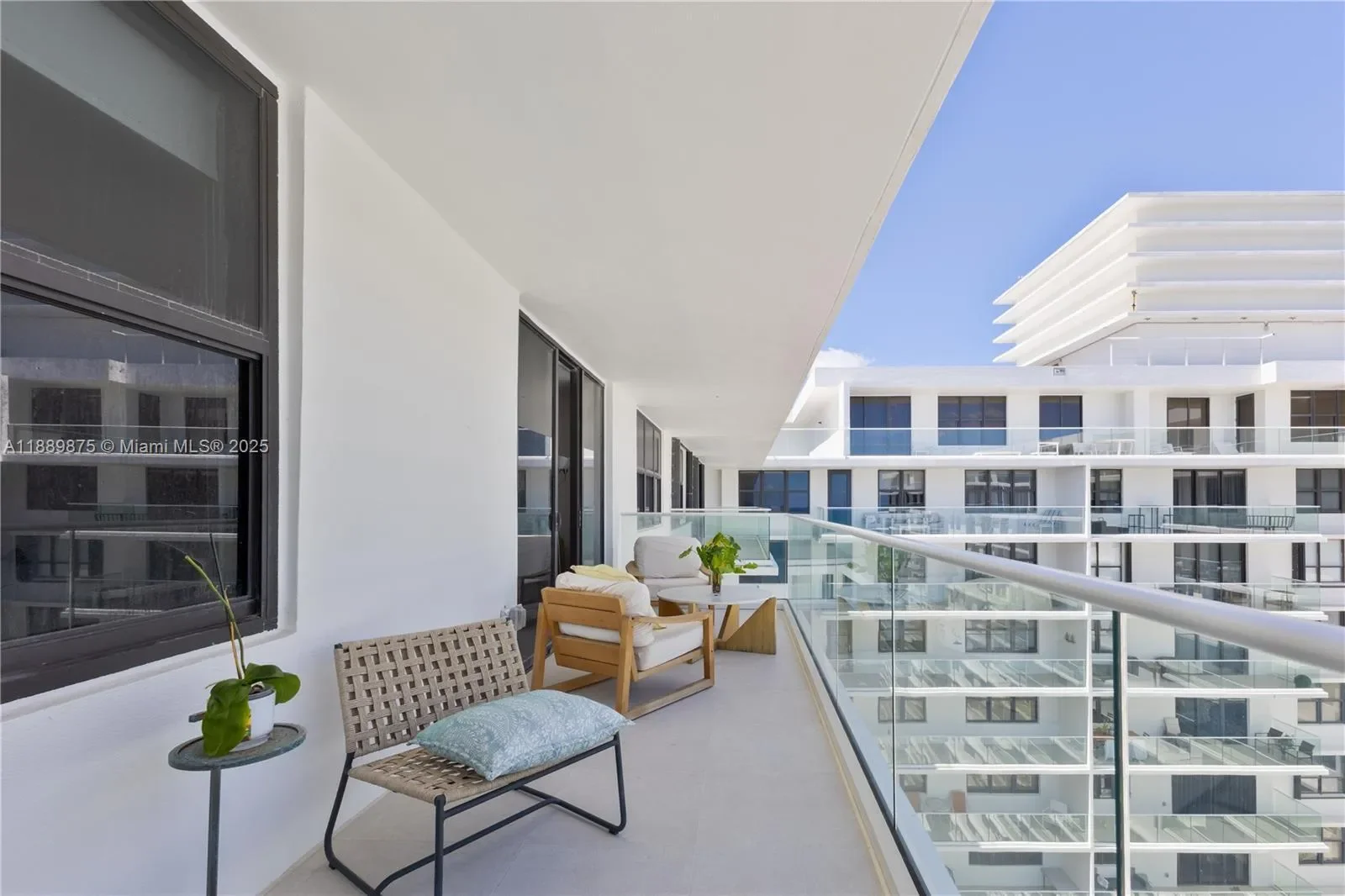 9801 Collins Ave 20V, Bal Harbour, Florida, United States. - Photo 13