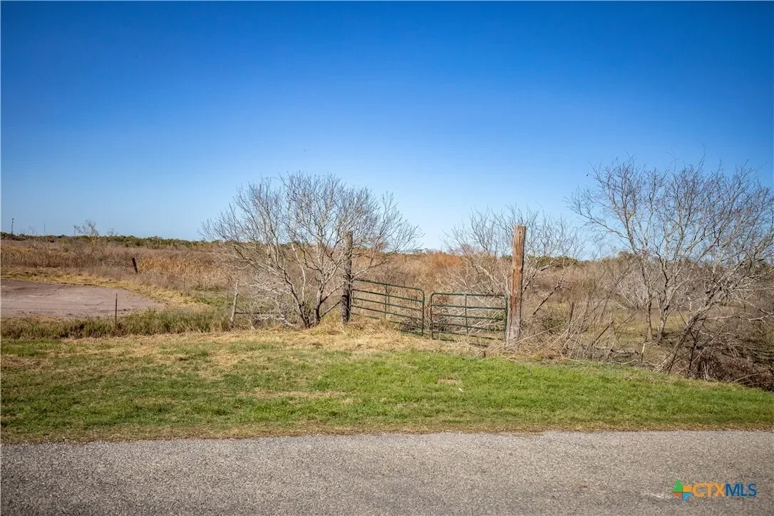 6498 Hwy 35 N, Rockport, TX 78382, Rockport, Texas, United States. - Photo 12