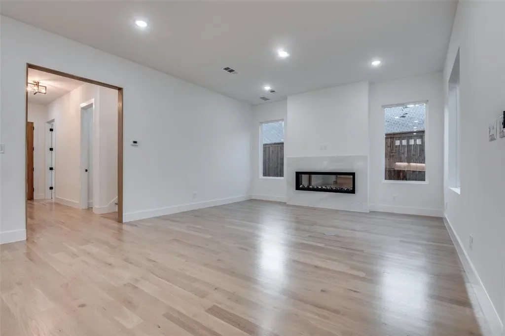 Gallery photo 4