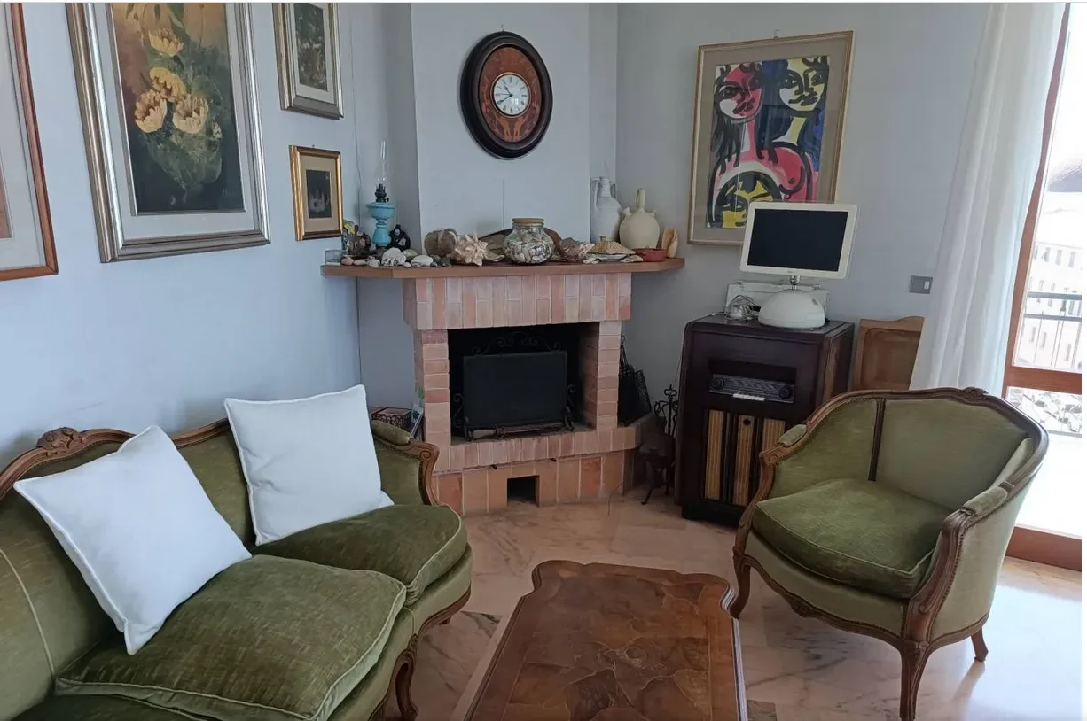 Gallery photo 12