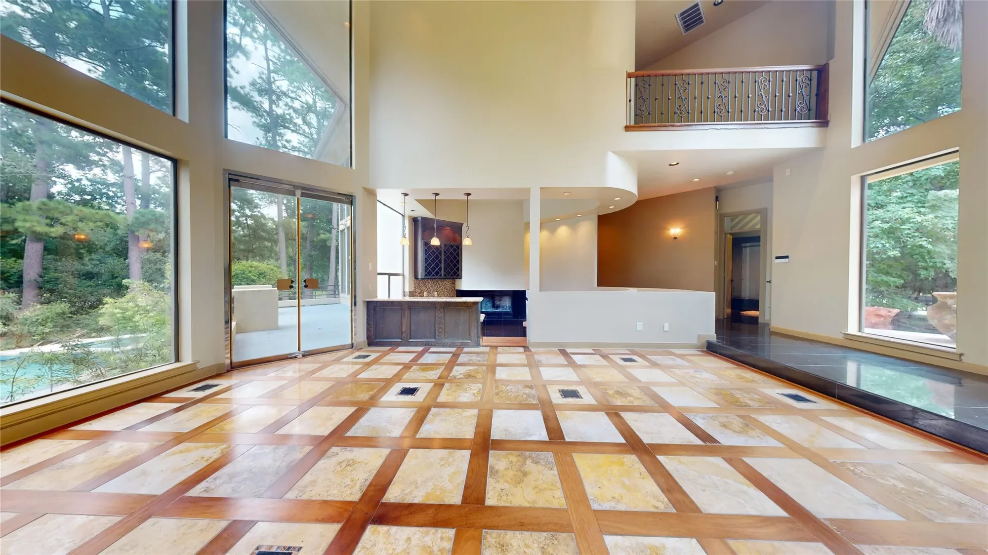 24 Autumn Crescent, The Woodlands, TX 77381, The Woodlands, Texas, United States. - Photo 3