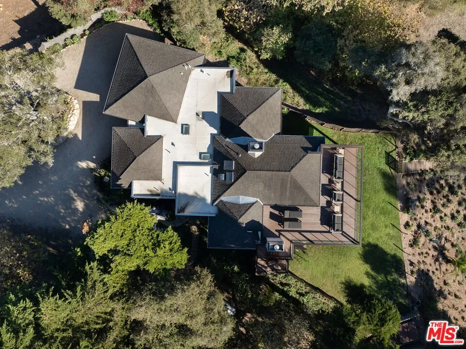 2937 Padaro Lane, Carpinteria, California, United States. - Photo 18