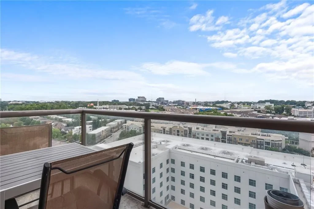 270 17th Street NW 1413, Atlanta, Georgia, United States. - Photo 5