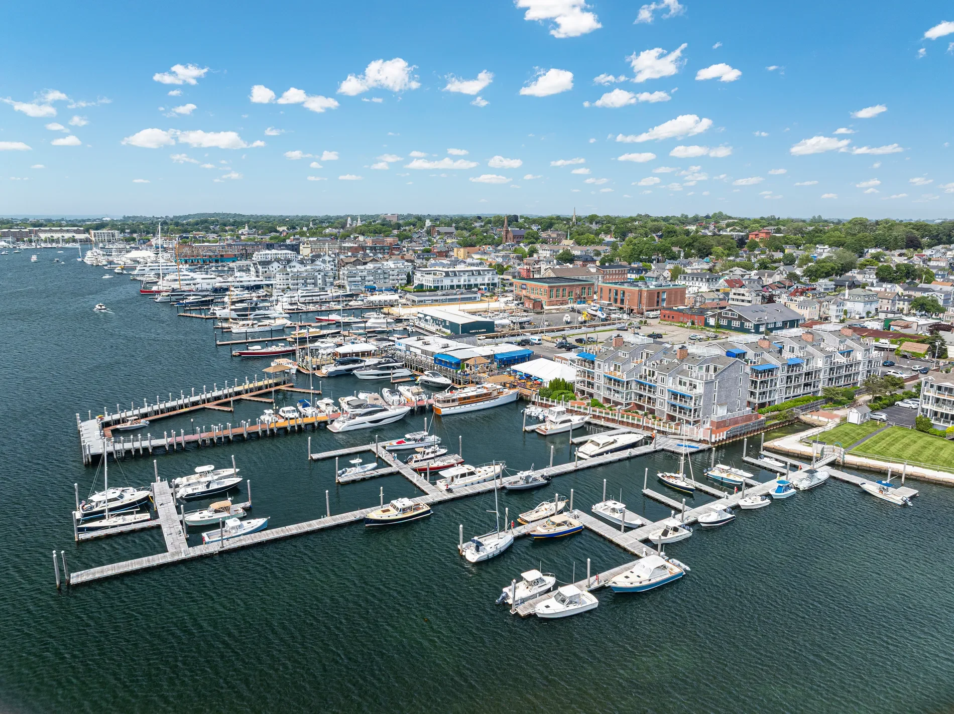 31 Coddington Landing #24, Newport, RI 02840, Newport, Rhode Island, United States. - Photo 5