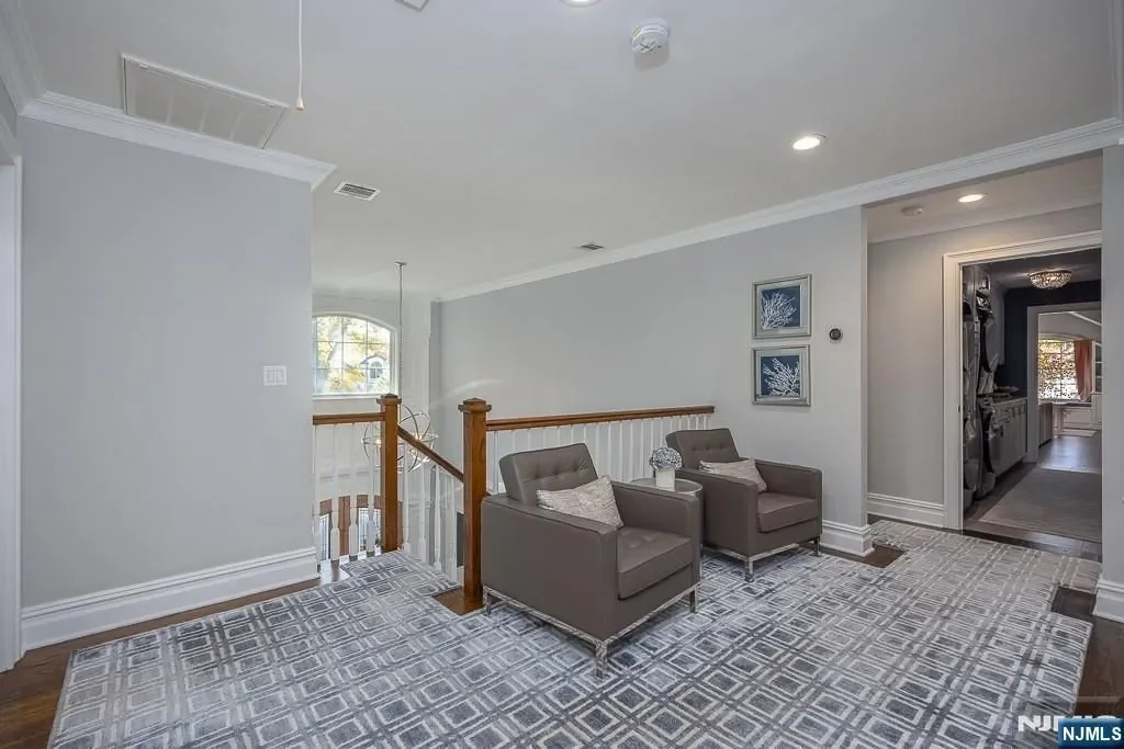 Gallery photo 10