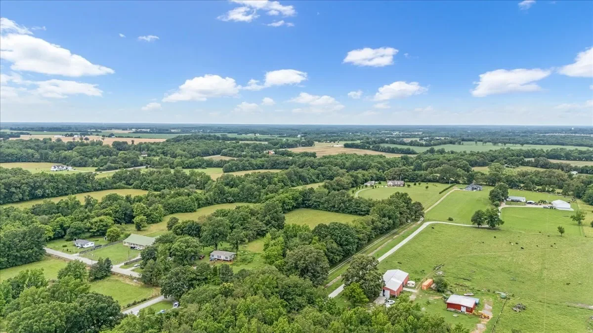 379 Hooper Road, Winchester, TN 37398, Estill Springs, Tennessee, United States. - Photo 44